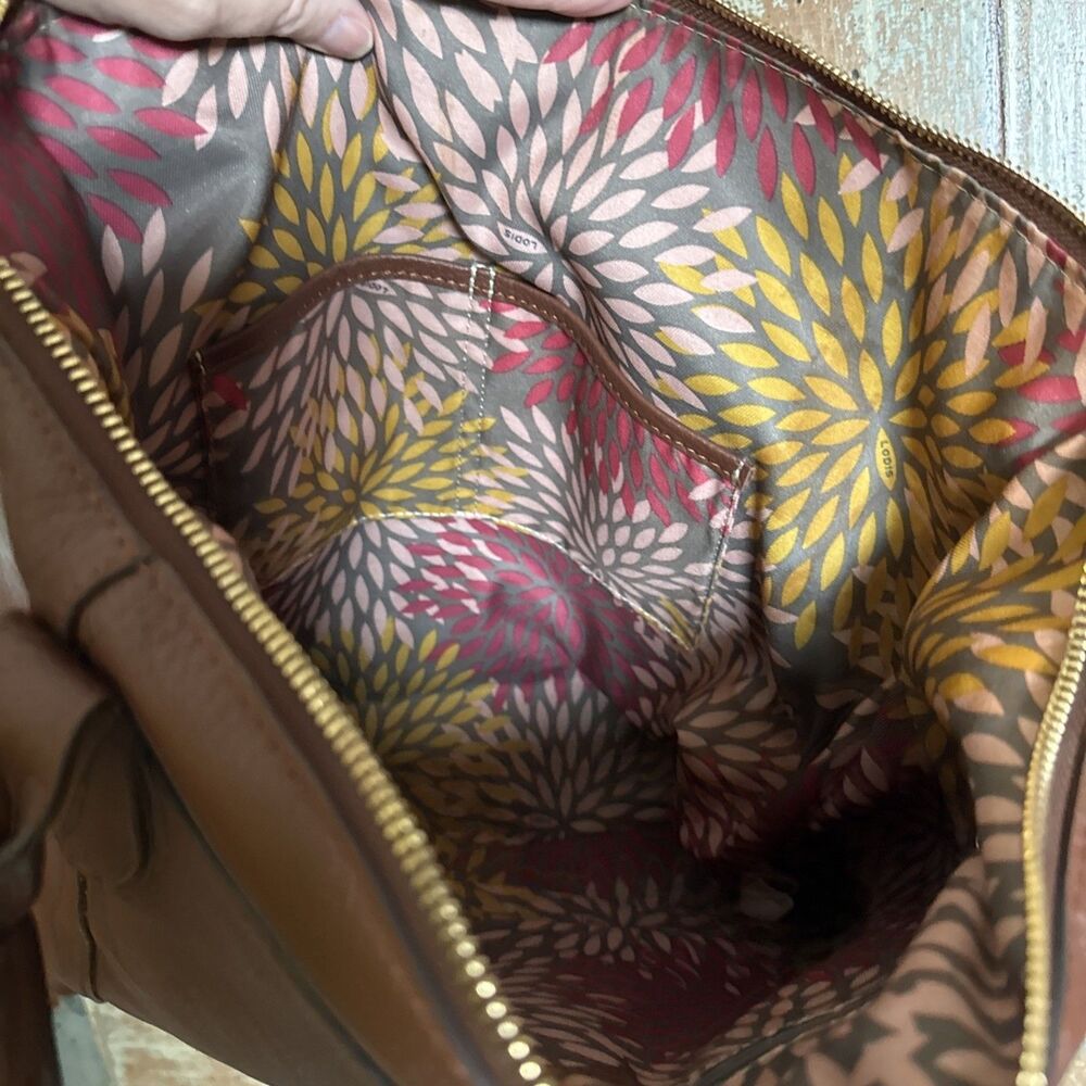 LODIS Large Brown 100% Pebble Leather Exterior - Polyester Inside Shoulder Bag - Picture 12 of 13